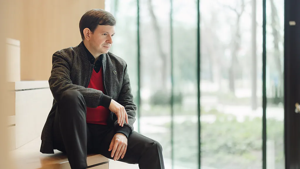 „Von Clair de lune bis Mephisto“- István Lajkó lässt Musik Geschichten erzählen