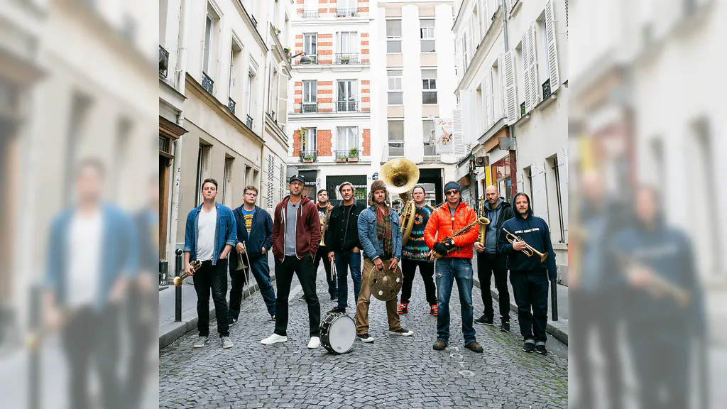 YOUNGBLOOD BRASS BAND