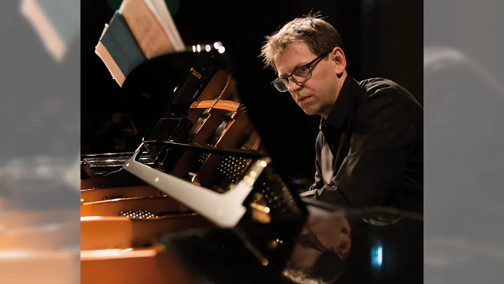 Florian Hölscher