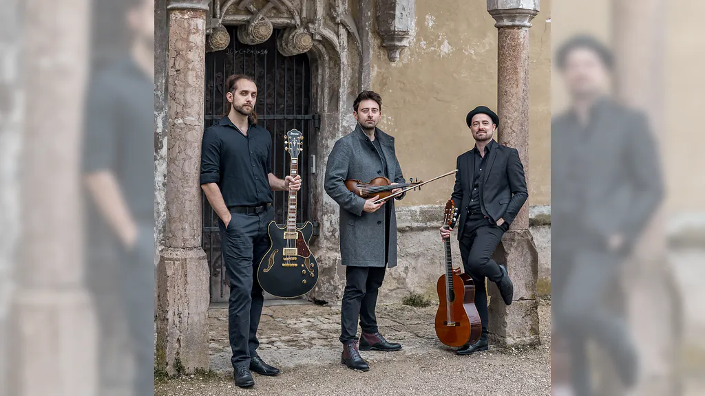 Cobario - Strings On Fire