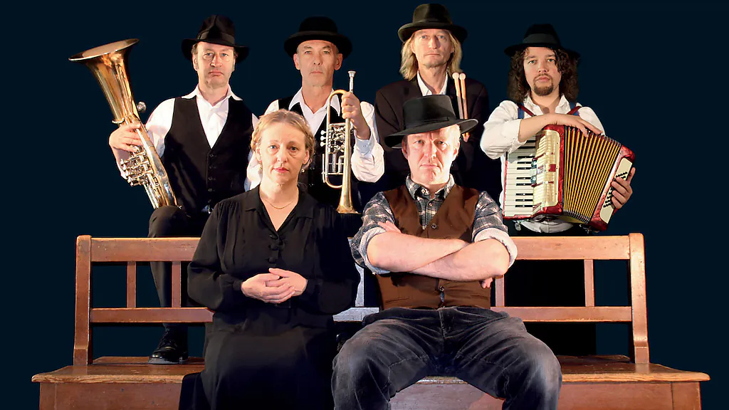 Tannöd - Tannöd - Live Hörspiel mit vogelwilder Musik
