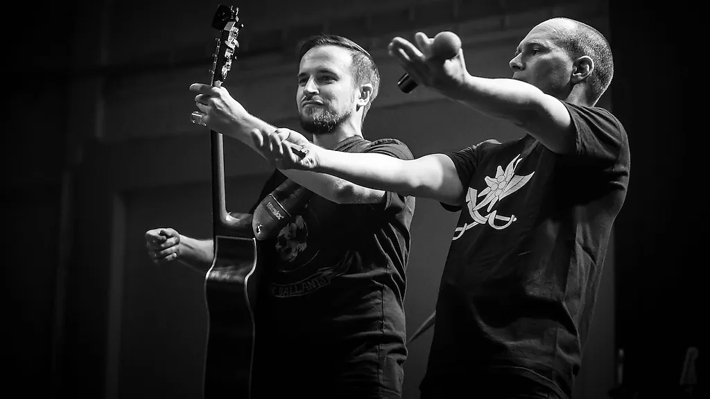 RAINER VON VIELEN - mit der „RAINER VON VIELEN - Akustik-Duo-Show“