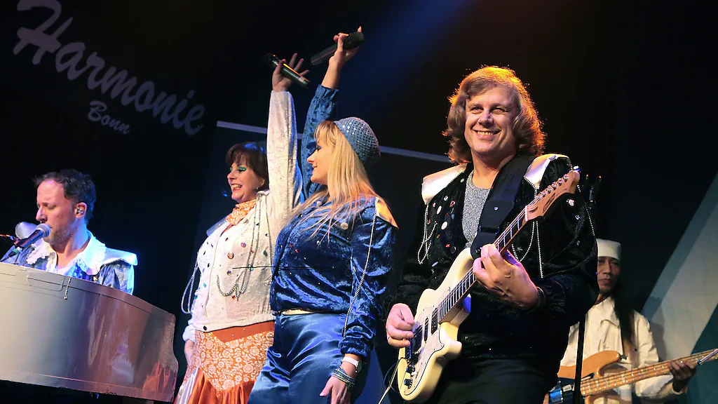 Waterloo - The Abba Show - mit 4 SWEDES & STREICHQUARTETT