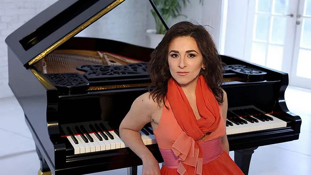 Lilian Akopova - Pianistin der Kontraste - Grenzenlose Klangwelten - Zwischen Rhein und Dnepr - Zwei Flüsse, ein musikalischer Dialog