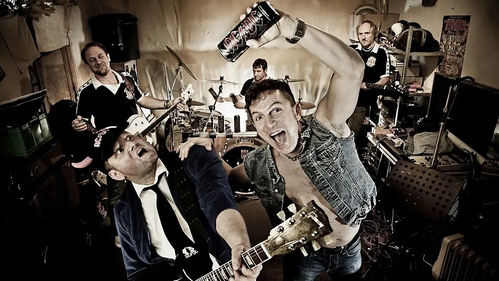 Hole full of Love - A Tribute to 70´s AC/DC