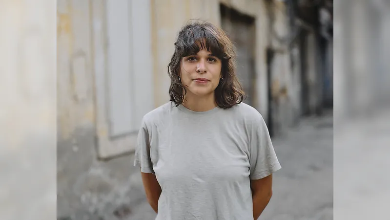 Julia Sabra (Libanon/Postcards) - Tour 2026
