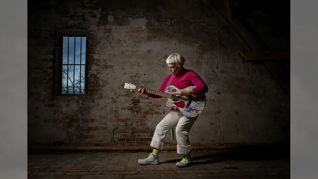 Wallis Bird - I Can See Your Tour From Here