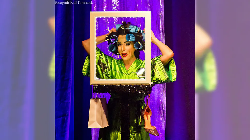 CARAMBA 2.0 - Männer, High Heels & andere Laster - Phänomenale One-Woman-Show mit Cara Ciutan