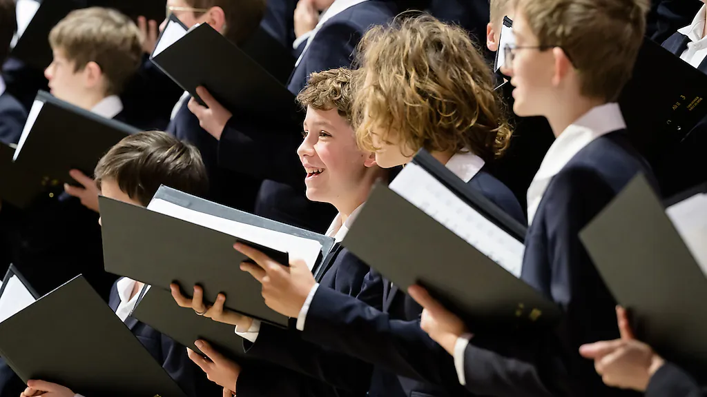 DRESDNER KREUZCHOR »Adventskonzert« - Adventskonzert