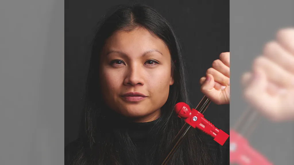 Bestseller-Lesung: Weltmeisterin Linh Tran über Leistungsdruck, mentale Stärke und das Genugsein - „Aus dem Handgelenk - Warum ich Weltmeisterin im Tischkickern werden musste“ - Linh Tran mit Mara Pfeiffer | Lesung & Gespräch