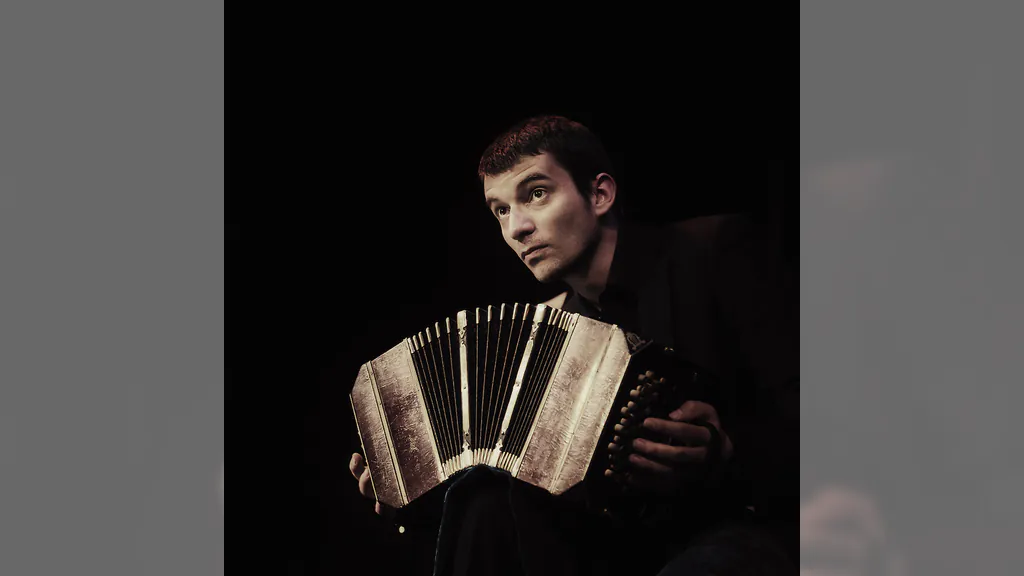 Vivaldi meets Piazzolla „Die acht Jahreszeiten“