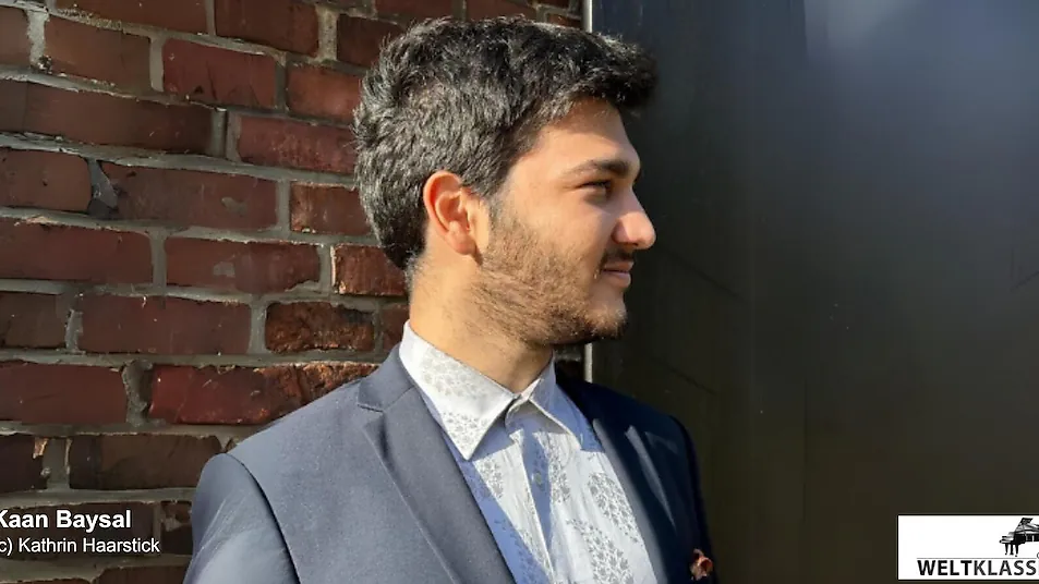 Kaan Baysal präsentiert: Bunte Blätter und vergessene Weisen!