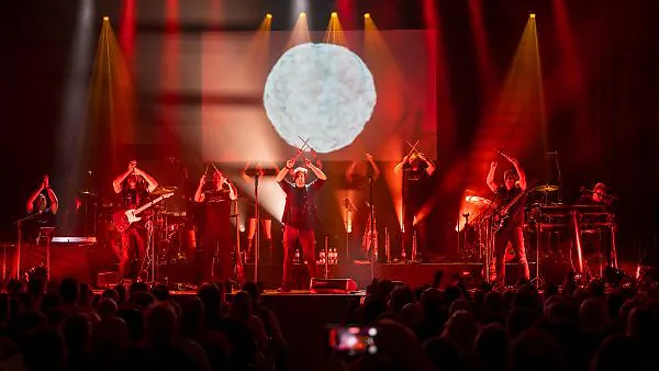 STING meets GABRIEL - a Tribute to „RockPaperScissors-Tour 2016“