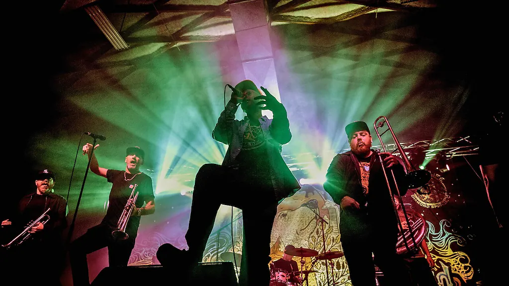 LOWDOWN BRASS BAND