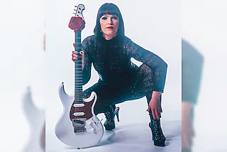 Erja Lyytinen & Band (FI) - THE QUEEN OF SLIDE GUITAR - Blues-Rock