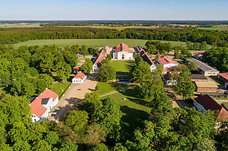 Führung über das Landgestüt Redefin - Erleben Sie das Landgestüt Redefin bei einer geführten Besichtigung (KPK)