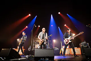 Wishbone Ash - Road Warriors Tour