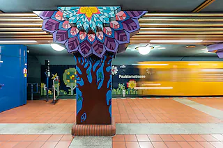 Jung, aber Denkmal: U-Bahn-Architektur