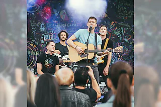 Viva La Vida - A Tribute to Coldplay