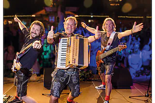 Dirndl, Lederhosn & Trenkwalder Power - Reichelsheimer - Wiesen Gaudi
