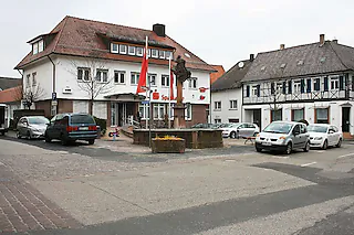 Parken Marienplatz [Theo Weber]