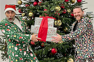 X-mas Swinger „Weihnachtsklassiker mit Swing & Kitsch“ (Xmas), Dean Martin bis Beatles, 50er bis heute, Cover