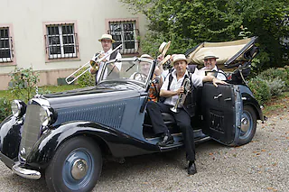 Dorfhock mit Bernds Swingin' Allstars