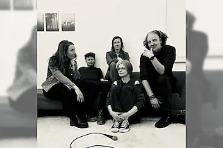 Beyond the Boroughs - Wohnzimmerkonzert in Halle 13