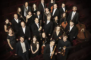 Ensembles Solomon‘s Knot