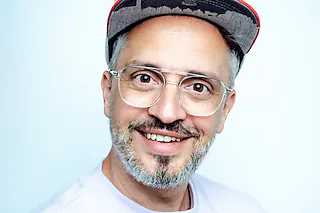 DER PHYSIOPATH - Machen Sie sich bitte frei!