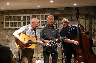 Trio Lowell Coppo Kärner im Folkclub Prisma e.V. Pforzheim - Bluegrass Music