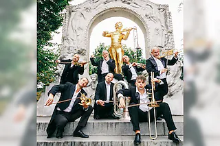 MNOZIL BRASS - STRAU$$