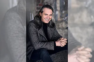 Das Lächeln am Fuße der Leiter - Ralf Bauer