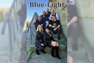 Blue-Light - Liveband mit Energie, Gefühl und Erfahrung