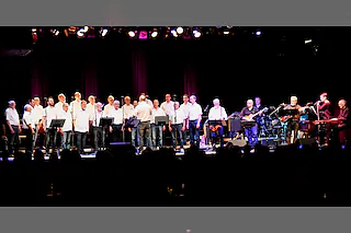 Kult-Hits Musik-Show - mit Männerchor, Band und Solisten