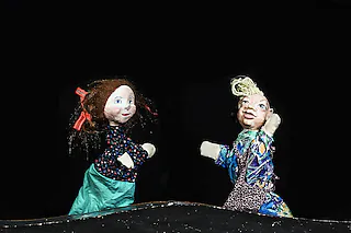 Kaspers Weihnachtswünsche und die frechen Zettelfresser - Figurentheater