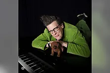 Matthias Walz - Der böse Mann am Klavier