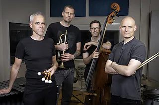 Oli Bott Quartet