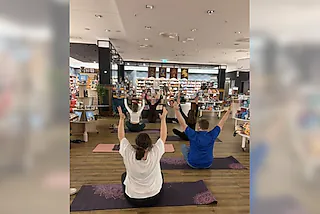 Yoga in der Buchhandlung