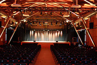 La Traviata - Giuseppe Verdi - Opernensemble: Musikhochschule Lübeck / Kammerorchester der Christian-Albrechts-Universität zu Kiel