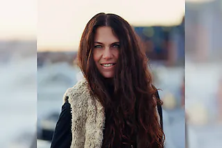 Sari Schorr | Running Wild European Tour