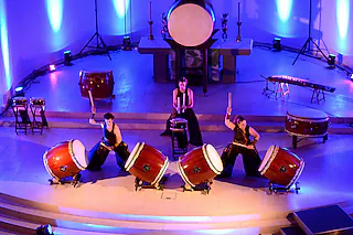 Orgel & Japanische Trommeln - FENIKS feat. Hans-André Stamm