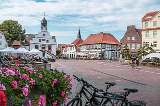 Öffentliche Stadtführung mit dem Rad durch Lingen
