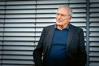 Uwe Timm: „Der Mann auf dem Hochrad“