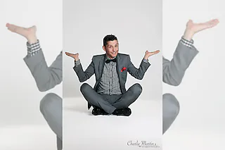 Familienzaubershow mit Charlie Martin