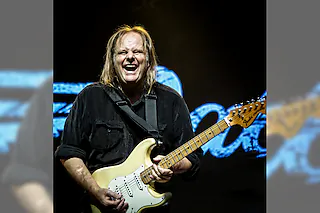 WALTER TROUT (US) - SIGN OF THE TIMES - EUROPEAN TOUR PART II