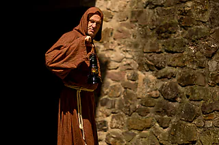 Historix-Tours: Breisach, Mythen, Teufelswein - Stadtführung mit Schaupieler