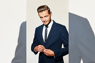 Florian Schroeder