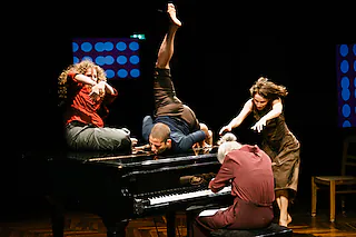 Hidden Heartache - ein Musiktheater in ­Körpersprache