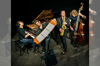 Quadro Nuevo - Musikalische Weltreise der Extraklasse